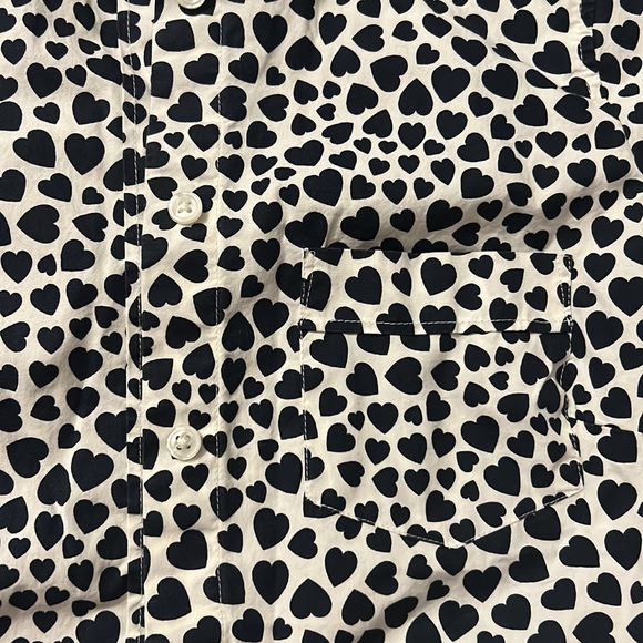 J. Crew Button Down Navy Blue Heart Print White Blouse Size XS LIKE NEW Preppy - Picture 2 of 8